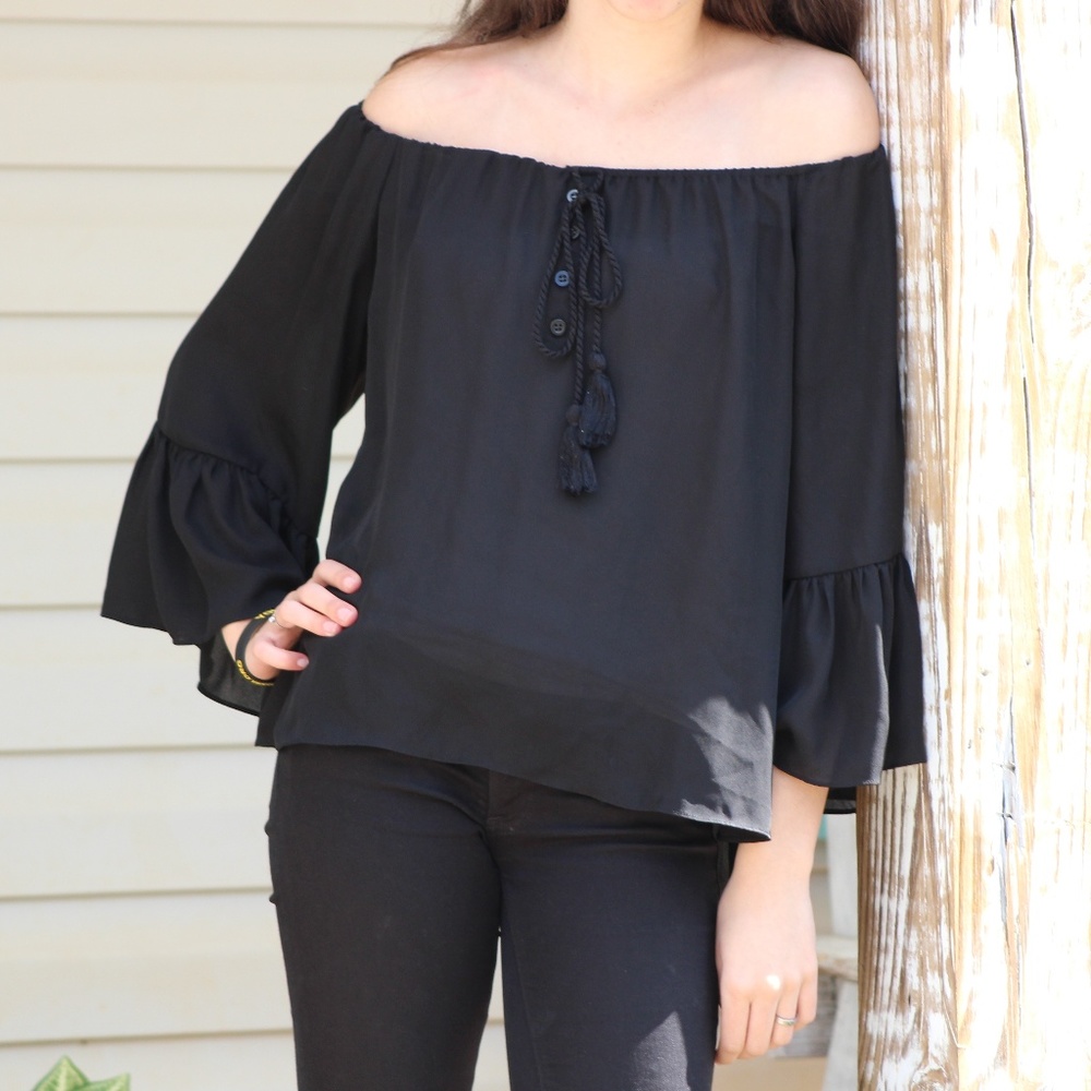 Black off the shoulders Blouse
